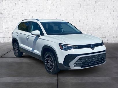 Used 2025 Volkswagen Taos SE