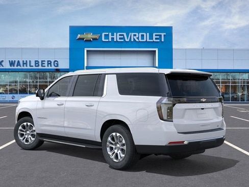 New 2026 Chevrolet Suburban LT w/ Comfort Package image 3