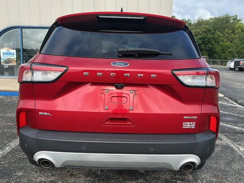 Used 2021 Ford Escape SEL w/ Technology Package AWD/4WD image 6