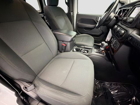 Used 2020 Jeep Wrangler Unlimited Sport S AWD/4WD image 15