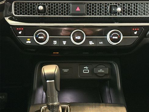 Used 2023 Honda Civic EX image 17