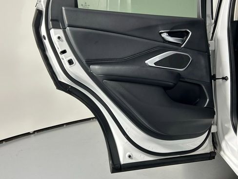 Used 2023 Acura RDX Base image 16