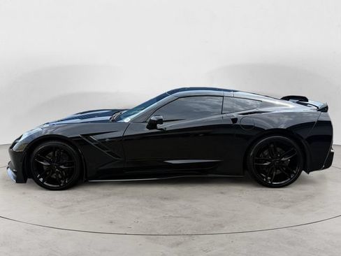 Used 2019 Chevrolet Corvette Stingray Coupe RWD image 8
