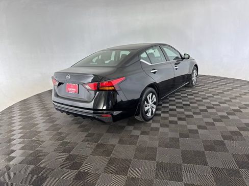 Used 2023 Nissan Altima 2.5 S FWD image 5