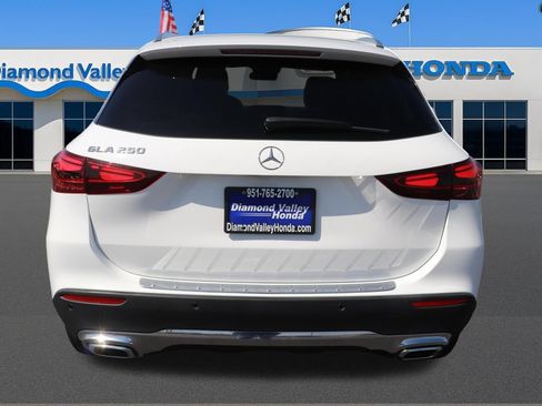 Used 2025 Mercedes-Benz GLA 250 image 5