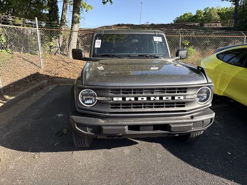 Used 2025 Ford Bronco Big Bend image 4