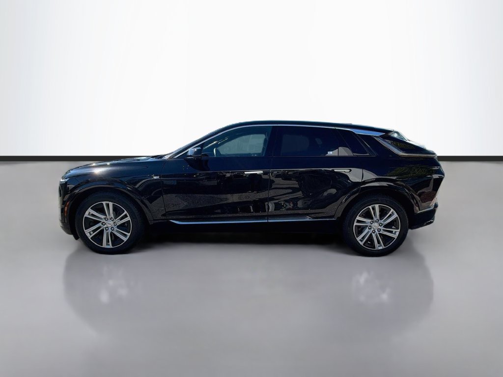 Used 2024 Cadillac Lyriq Tech w/ Driver Assist Package RWD image 8