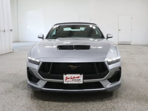 Used 2025 Ford Mustang GT Premium w/ GT Performance Package RWD image 3
