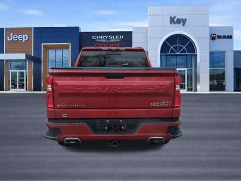 Used 2021 Chevrolet Silverado 1500 High Country w/ Technology Package image 4