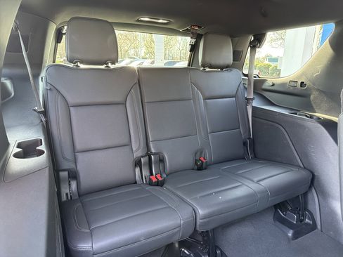 Used 2024 Chevrolet Tahoe LT image 31