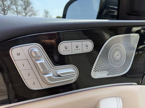 Used 2020 Mercedes-Benz GLE 350 4MATIC w/ 3rd Row Seat Package image 10