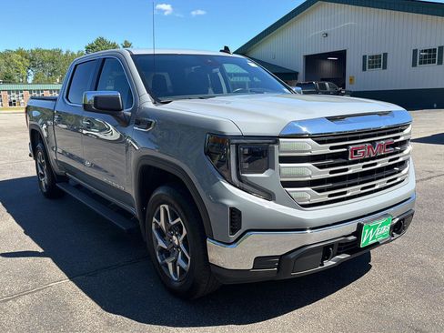 Used 2024 GMC Sierra 1500 SLE AWD/4WD image 7