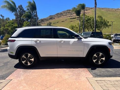 Used 2022 Jeep Grand Cherokee Limited 4xe AWD/4WD image 9