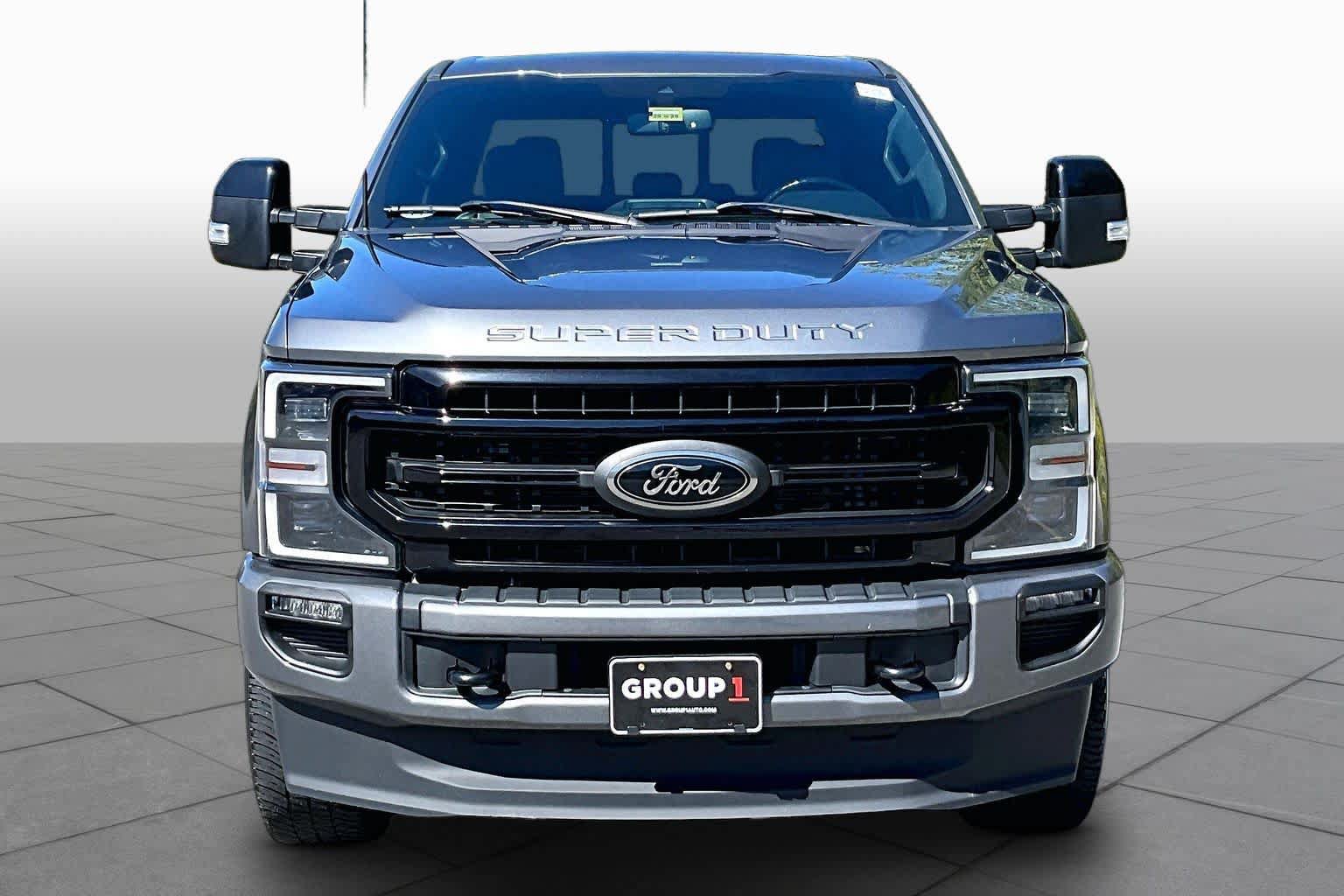 Used 2022 Ford F250 Lariat w/ Black Appearance Package AWD/4WD image 3