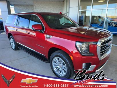 Used 2024 GMC Yukon XL SLT w/ SLT Luxury Package
