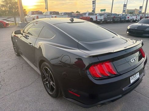 Used 2021 Ford Mustang GT RWD image 7