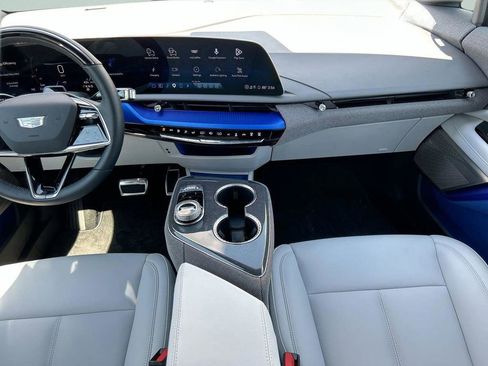 Used 2026 Cadillac Optiq Luxury 1 image 20