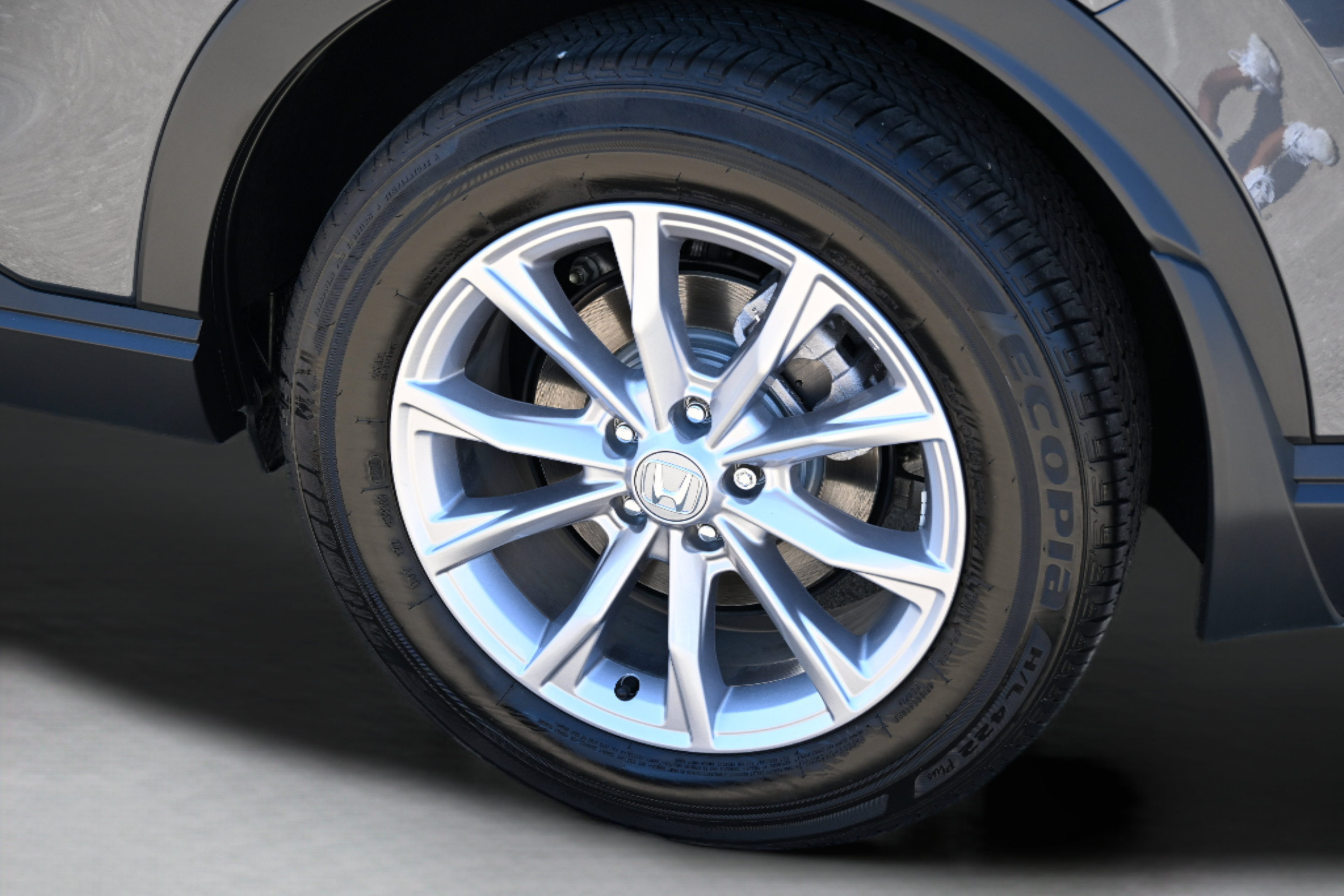Certified 2025 Honda CR-V EX image 32