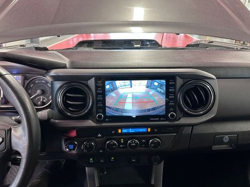 Certified 2021 Toyota Tacoma TRD Off-Road w/ TRD Premium Off Road Package image 22