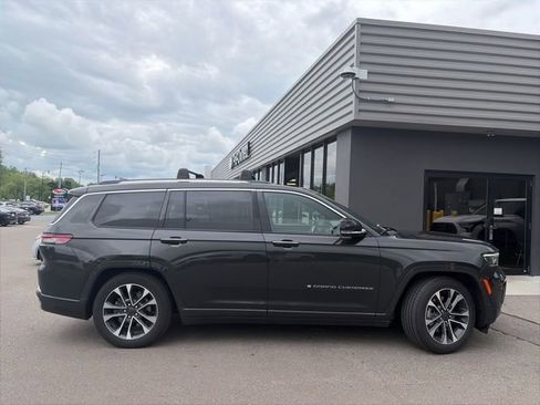 Used 2022 Jeep Grand Cherokee L Overland AWD/4WD image 2