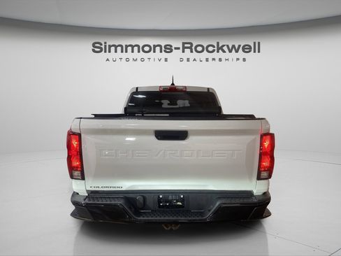 Used 2023 Chevrolet Colorado W/T w/ WT Convenience Package image 6