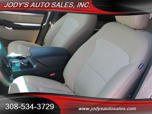 Used 2017 Ford Explorer 4WD image 5