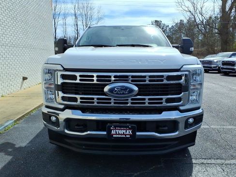 Used 2024 Ford F250 XLT w/ FX4 Off-Road Package image 2