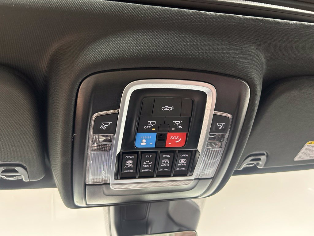 Used 2026 RAM 1500 Limited AWD/4WD image 47