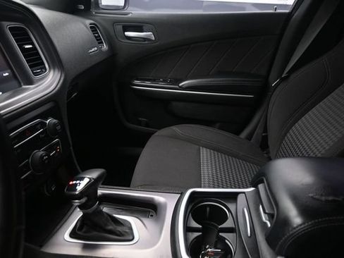 Used 2023 Dodge Charger SXT RWD image 13