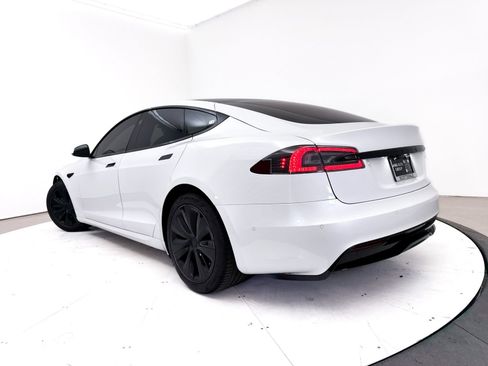 Used 2022 Tesla Model S AWD/4WD image 2