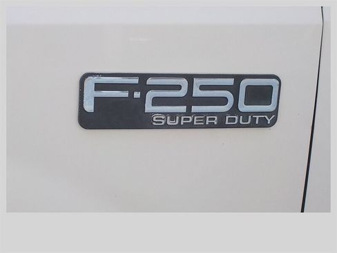 Used 2000 Ford F250 XL image 31