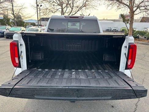 Used 2021 GMC Sierra 1500 SLT w/ SLT Premium Plus Package image 31