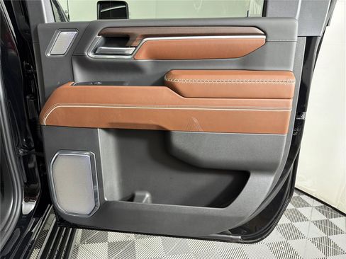 New 2026 GMC Sierra 2500 Denali Ultimate AWD/4WD image 15