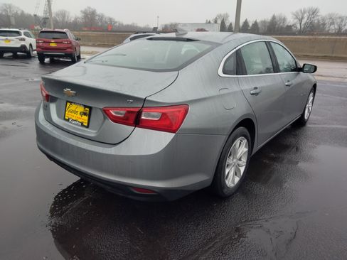 Used 2024 Chevrolet Malibu LT FWD image 9