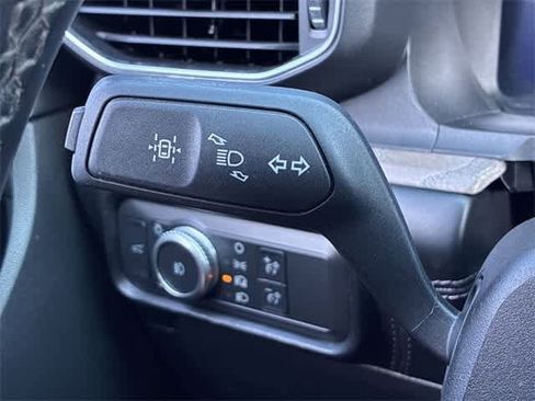 Used 2022 Ford Explorer Platinum w/ Equipment Group 601A image 29