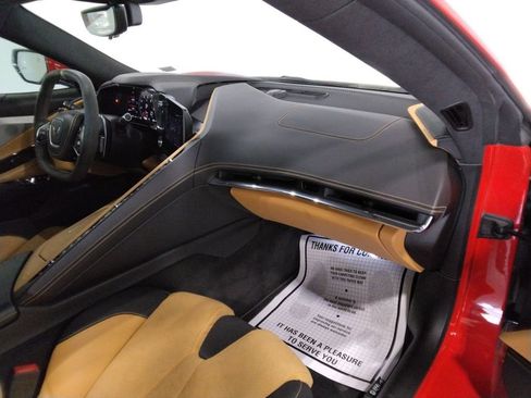 Used 2020 Chevrolet Corvette Stingray Premium Cpe w/ 3LT image 38