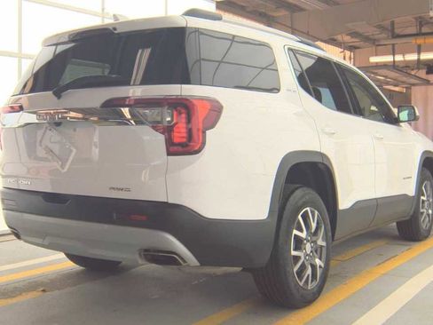 Used 2023 GMC Acadia SLE w/ Driver Convenience Package AWD/4WD image 4