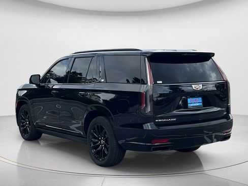 Used 2024 Cadillac Escalade Sport w/ Touring Package image 13