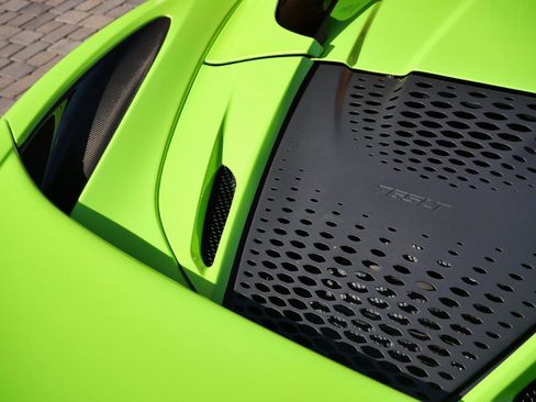 Used 2022 McLaren 765LT image 28