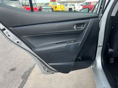 Used 2017 Toyota Corolla SE image 13