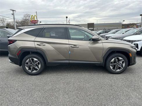 New 2026 Hyundai Tucson SEL image 2