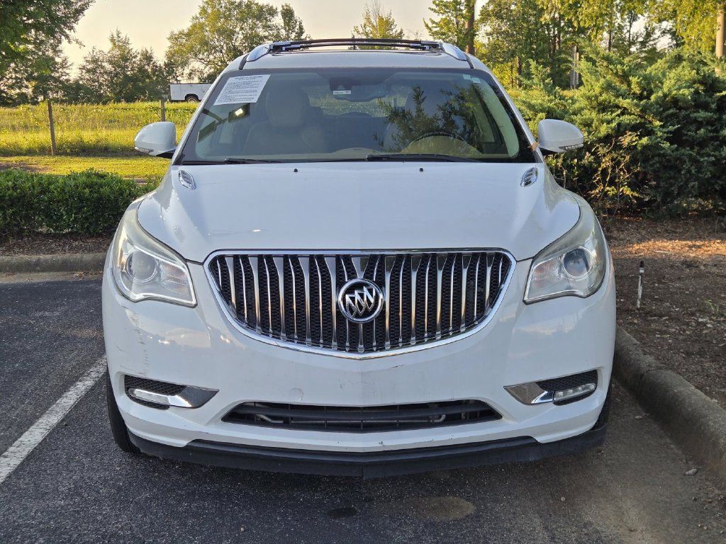 Used 2016 Buick Enclave Leather FWD image 3