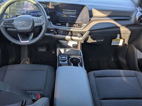 New 2026 Chevrolet Equinox LT w/ Midnight Edition image 13