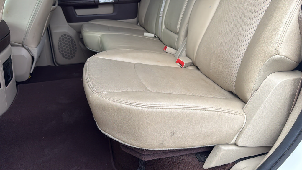 Used 2014 RAM 2500 Laramie AWD/4WD image 32