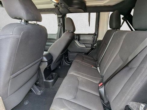 Used 2015 Jeep Wrangler Unlimited Sport w/ Quick Order Package 24S AWD/4WD image 15