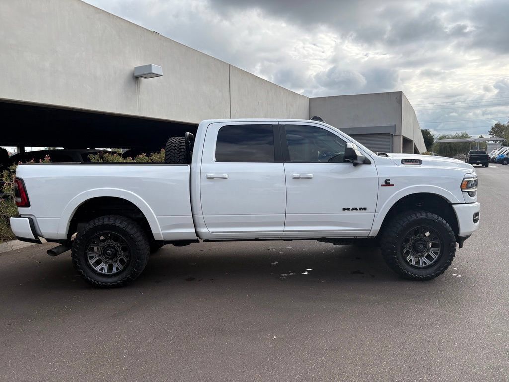 Used 2021 RAM 2500 Laramie w/ Night Edition AWD/4WD image 5