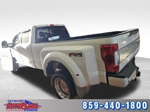 Used 2019 Ford F450 Limited image 7