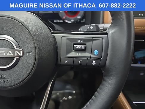 Used 2024 Nissan Rogue Platinum w/ Platinum Premium Package AWD/4WD image 21