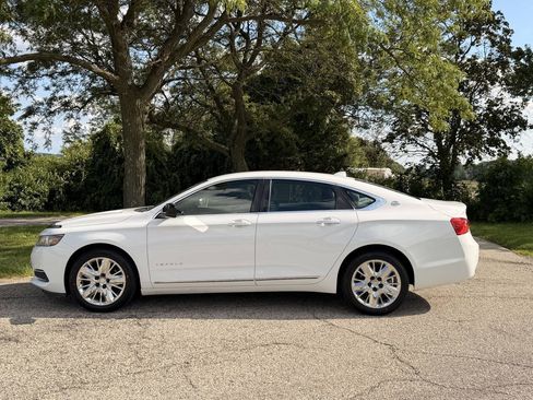 Used 2014 Chevrolet Impala LS w/ LS Convenience Package FWD image 2