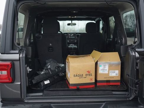 Used 2020 Jeep Wrangler Unlimited Sport image 18